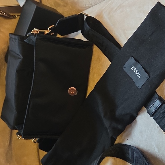 Versace La Medusa Black Crossbody Bag with Gold Chain - Picture 5 of 7